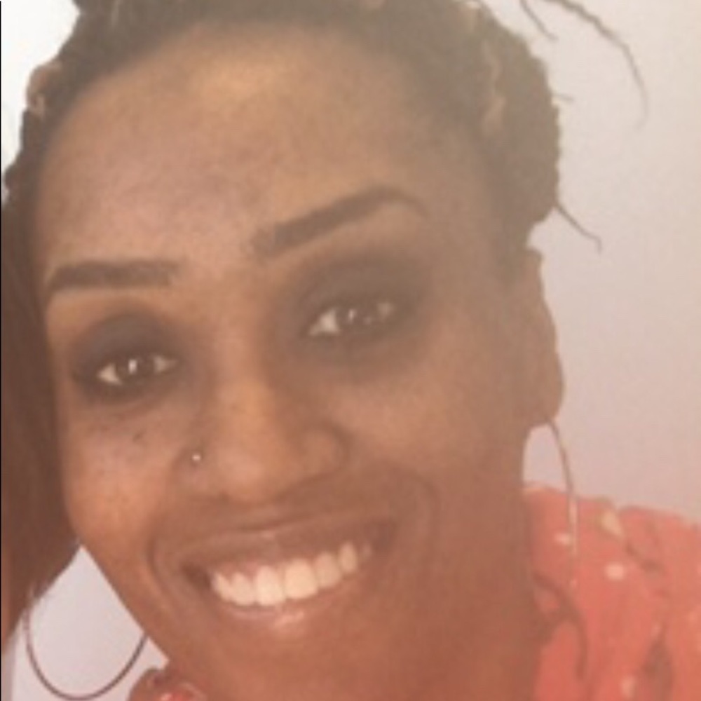 Meet your Posher, Rochelle